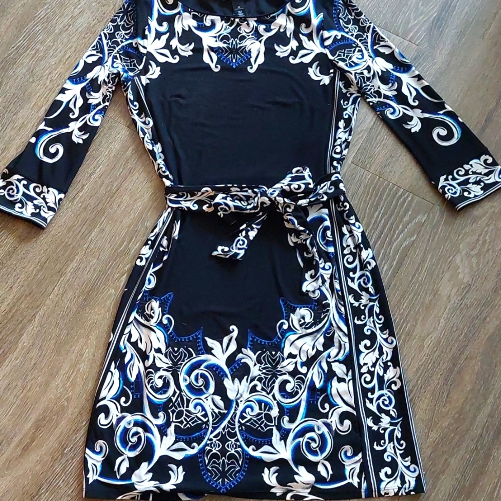 Black House White Market Mediteranean Print Quarter-Length Sleeve Dress